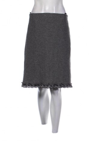 Пола Unbranded, Размер M, Цвят Сив, Цена 3,06 €