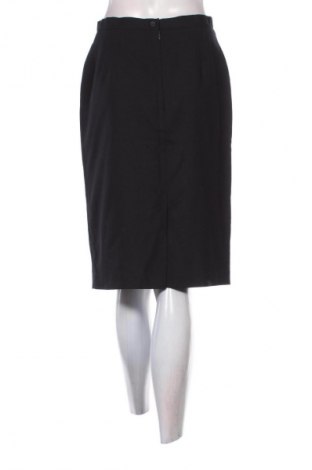 Пола Unbranded, Размер S, Цвят Черен, Цена 2,04 €