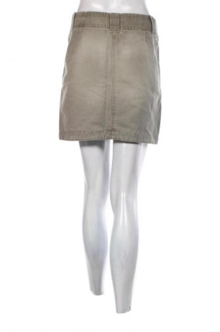 Пола Unbranded, Размер L, Цвят Зелен, Цена 3,57 €