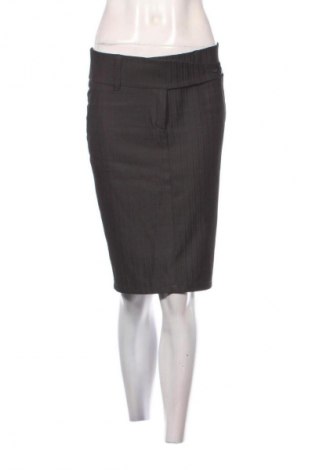 Пола Unbranded, Размер M, Цвят Черен, Цена 4,09 €