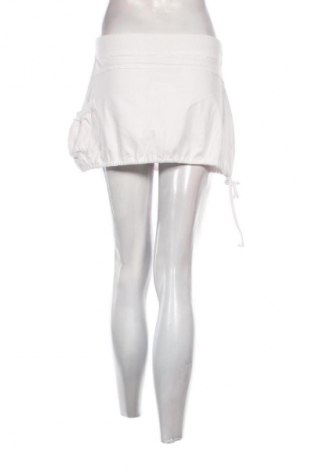 Пола Unbranded, Размер S, Цвят Бял, Цена 4,60 €
