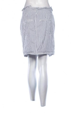 Пола Vero Moda, Размер M, Цвят Многоцветен, Цена 2,04 €