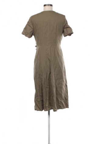 Kleid ASOS, Größe M, Farbe Grün, Preis 20,99 €