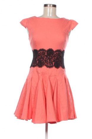 Kleid Ax Paris, Größe M, Farbe Rot, Preis 12,99 €