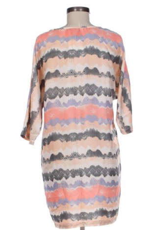 Sukienka B.Young, Rozmiar S, Kolor Kolorowy, Cena 23,99 zł