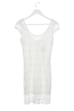 Ruha Bershka, Méret S, Szín Fehér, Ár 6 212 Ft