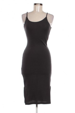 Sukienka Bik Bok, Rozmiar S, Kolor Szary, Cena 22,99 zł