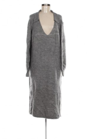 Šaty  Body Flirt, Velikost XL, Barva Šedá, Cena  309,00 Kč