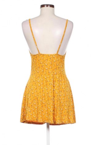 Kleid Boohoo, Größe S, Farbe Mehrfarbig, Preis 6,99 €