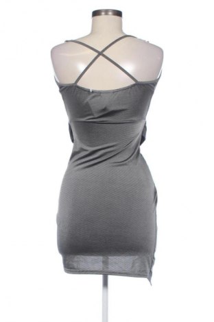 Sukienka Boohoo, Rozmiar S, Kolor Szary, Cena 28,99 zł