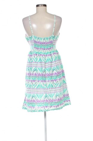Рокля F&F, Размер XL, Цвят Многоцветен, Цена 8,18 €
