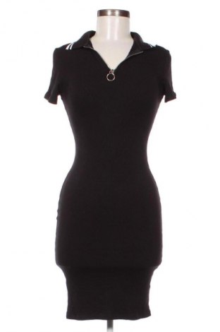 Sukienka Fb Sister, Rozmiar S, Kolor Czarny, Cena 23,99 zł