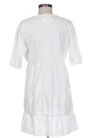 Φόρεμα Fisherfield, Μέγεθος M, Χρώμα Λευκό, Τιμή 7,99 €