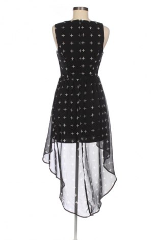 Ruha Forever 21, Méret S, Szín Fekete, Ár 6 154 Ft