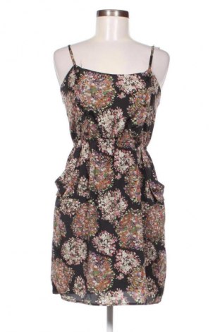 Sukienka Forever 21, Rozmiar M, Kolor Kolorowy, Cena 23,99 zł