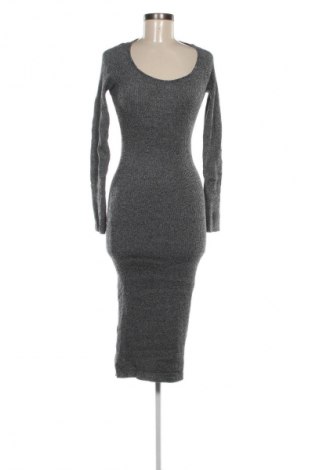 Kleid H&M, Größe S, Farbe Grau, Preis 4,99 €