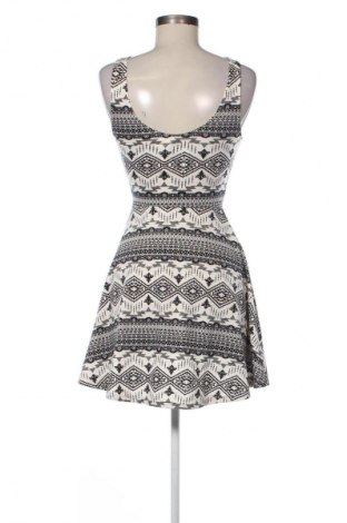 Rochie H&M Divided, Mărime XS, Culoare Multicolor, Preț 23,99 Lei