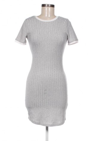 Sukienka H&M Divided, Rozmiar M, Kolor Szary, Cena 31,44 zł