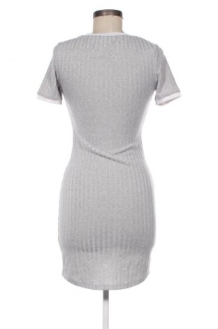 Sukienka H&M Divided, Rozmiar M, Kolor Szary, Cena 31,44 zł