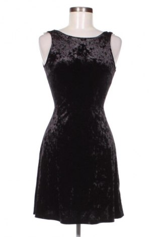 Sukienka H&M Divided, Rozmiar S, Kolor Czarny, Cena 20,99 zł