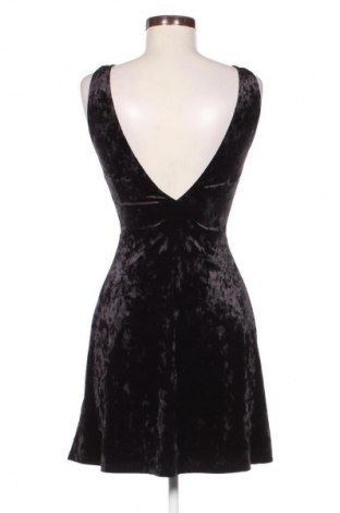 Sukienka H&M Divided, Rozmiar S, Kolor Czarny, Cena 20,99 zł