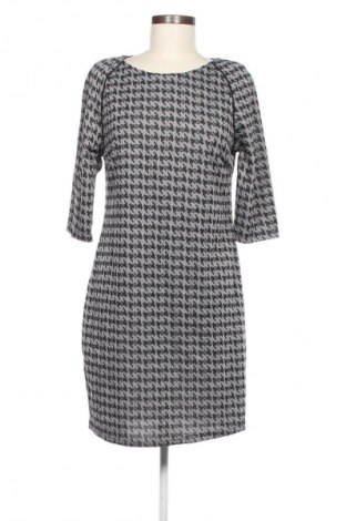 Kleid Infinity, Größe M, Farbe Mehrfarbig, Preis 2,99 €