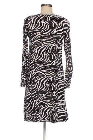 Рокля Lena, Размер M, Цвят Многоцветен, Цена 4,09 €