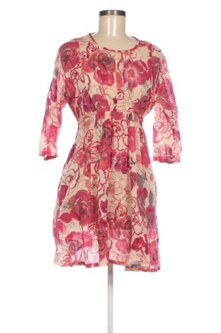 Sukienka Masai, Rozmiar S, Kolor Kolorowy, Cena 24,99 zł