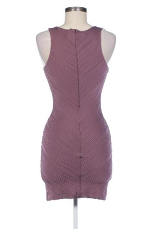 Ruha Mds, Méret M, Szín Sokszínű, Ár 5 200 Ft