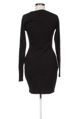 Ruha NA-KD, Méret M, Szín Fekete, Ár 3 999 Ft