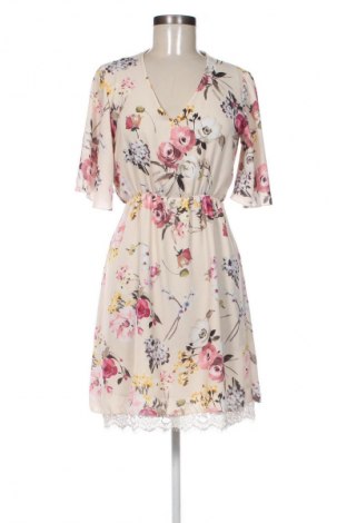 Sukienka Nuna Lie, Rozmiar M, Kolor Kolorowy, Cena 22,47 zł