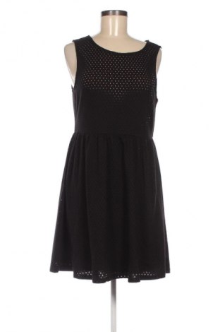 Рокля ONLY, Размер L, Цвят Черен, Цена 7,15 €