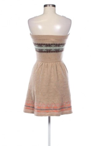 Sukienka Pull&Bear, Rozmiar M, Kolor Kolorowy, Cena 21,99 zł