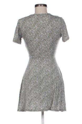 Sukienka Pull&Bear, Rozmiar S, Kolor Kolorowy, Cena 25,99 zł