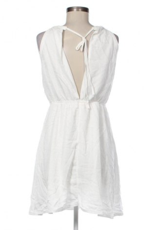 Sukienka SHEIN, Rozmiar M, Kolor Biały, Cena 28,99 zł