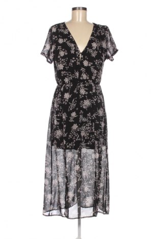 Šaty  Sinsay, Velikost M, Barva Černá, Cena  219,00 Kč