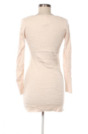 Rochie Stradivarius, Mărime S, Culoare Bej, Preț 13,99 Lei