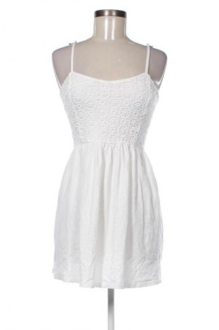 Kleid Terranova, Größe XS, Farbe Weiß, Preis 3,99 €