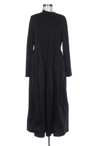 Рокля Tu, Размер XL, Цвят Черен, Цена 20,45 €