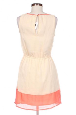 Sukienka Unbranded, Rozmiar M, Kolor Beżowy, Cena 29,99 zł