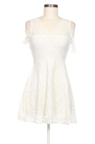 Ruha Unbranded, Méret S, Szín Fehér, Ár 2 039 Ft