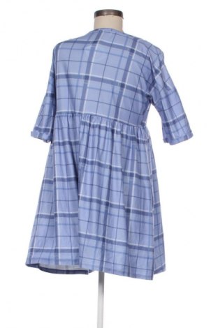 Kleid Urban Threads, Größe M, Farbe Mehrfarbig, Preis 1,99 €