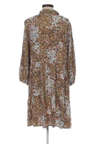 Kleid Y.A.S, Größe L, Farbe Mehrfarbig, Preis 14,99 €