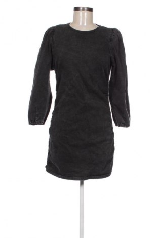 Šaty  Zara, Velikost M, Barva Černá, Cena  129,00 Kč