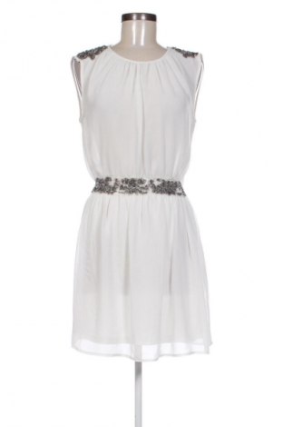 Φόρεμα Zara Trafaluc, Μέγεθος M, Χρώμα Λευκό, Τιμή 10,99 €
