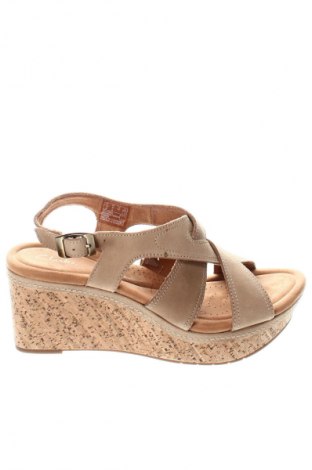 Sandále Clarks, Veľkosť 40, Farba Béžová, Cena  41,95 €