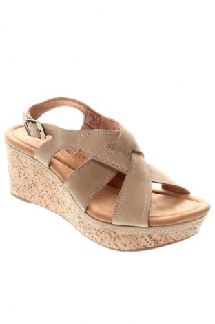 Sandále Clarks, Veľkosť 40, Farba Béžová, Cena  41,95 €