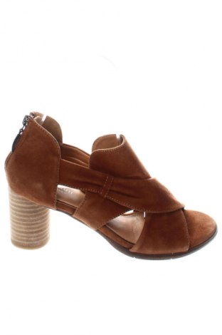 Sandále Manguun, Veľkosť 38, Farba Hnedá, Cena  38,95 €