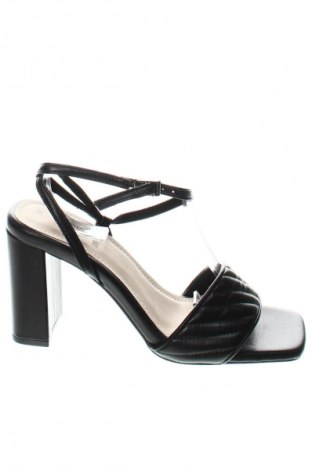 Sandále S.Oliver, Veľkosť 38, Farba Čierna, Cena  19,95 €