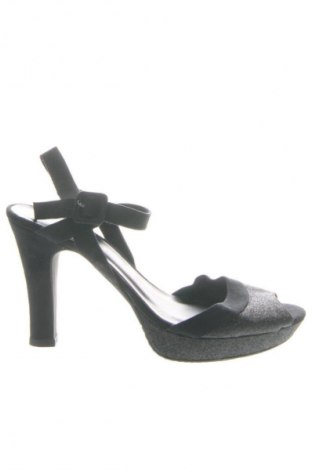Sandále Tamaris, Veľkosť 40, Farba Čierna, Cena  13,95 €
